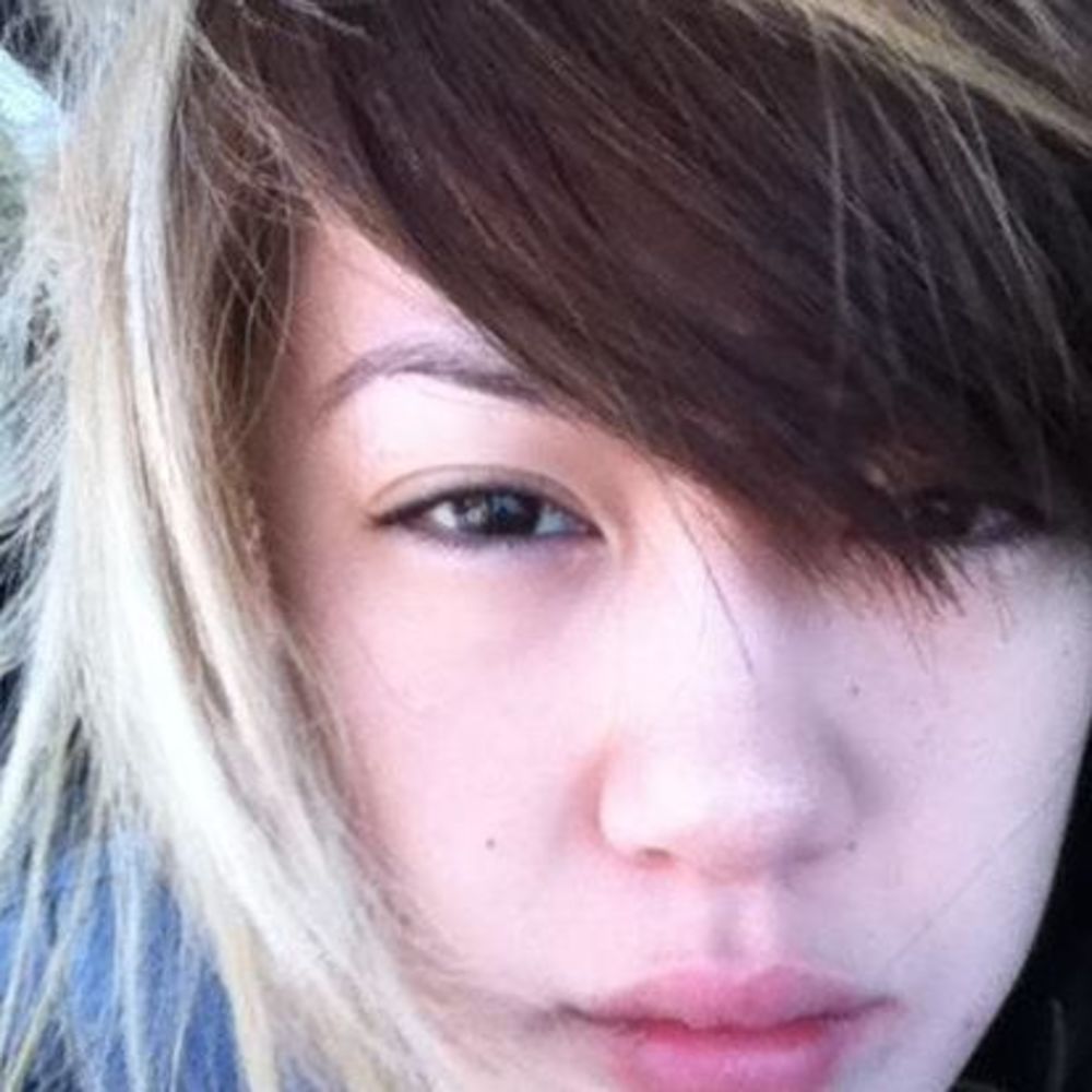 Meet your Posher, Lily